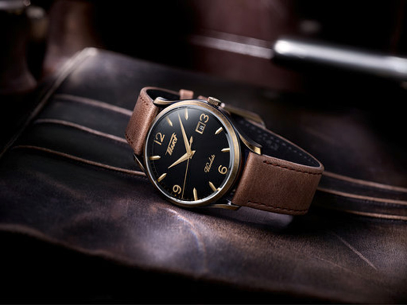 ساعة  Tissot Heritage Visodate Quart... تراث من الأناقة